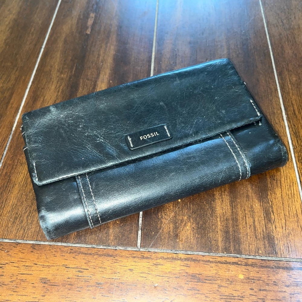 Fossil Black Leather Wallet